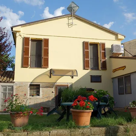Il Mulino Di Augusto E Marianna Apartmán